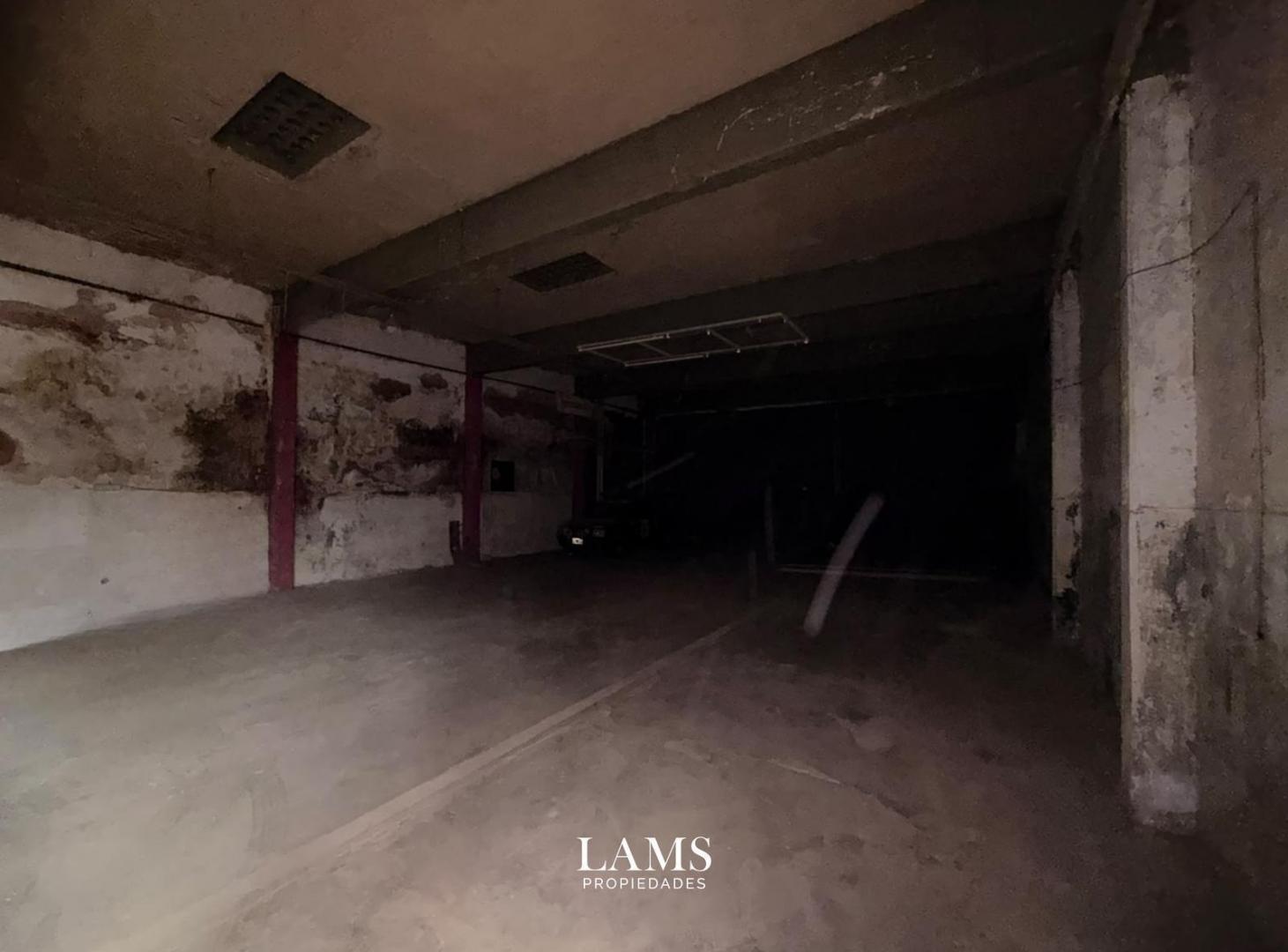 Foto de Local de 60m2 al frente en alquiler - zona Las Avenidas., imagen 5