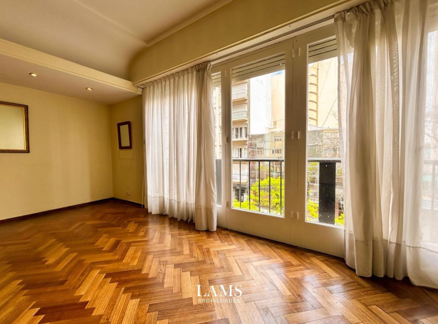 Foto de Departamento 3 ambientes en venta con dependencia - Zona Aldrey., imagen 5