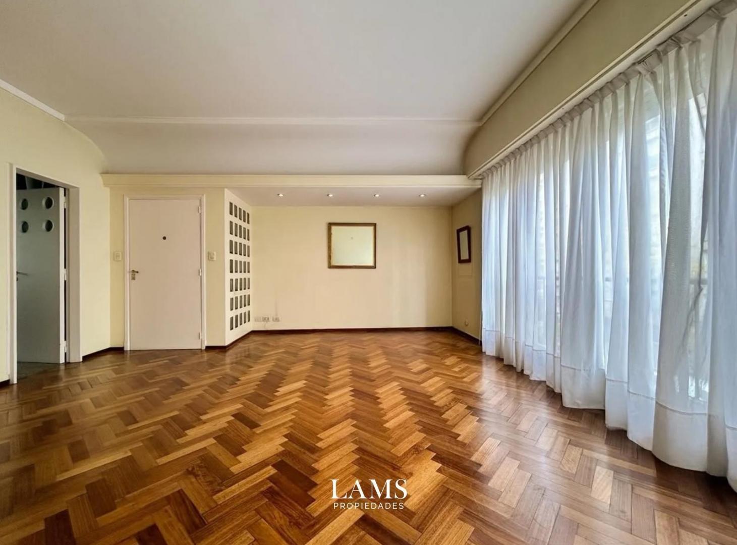 Foto de Departamento 3 ambientes en venta con dependencia - Zona Aldrey., imagen 1