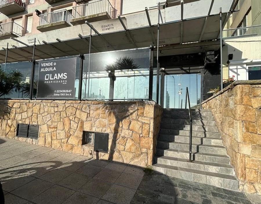 Venta - Local en venta sobre primera linea del mar - Torreón del Monje