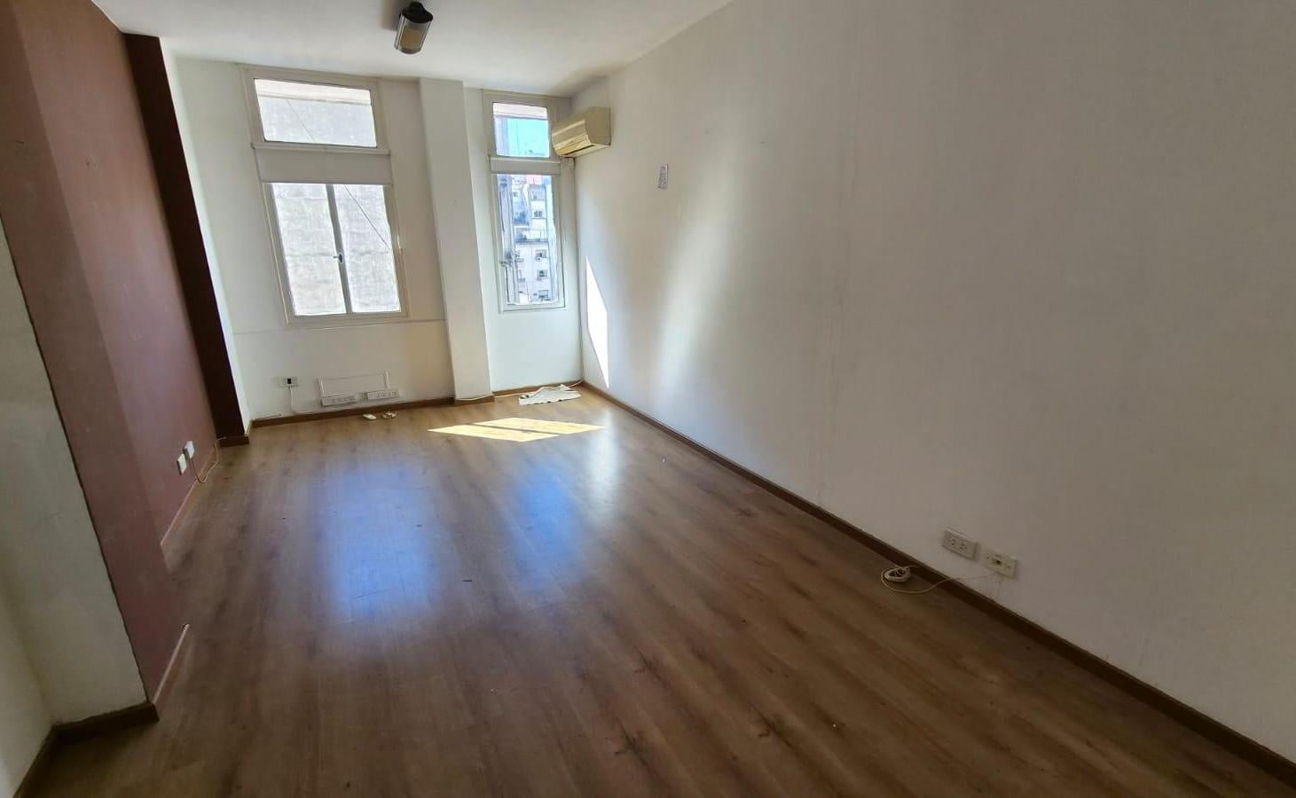 Foto de Oficina en alquiler, apto todo rubro., imagen 1