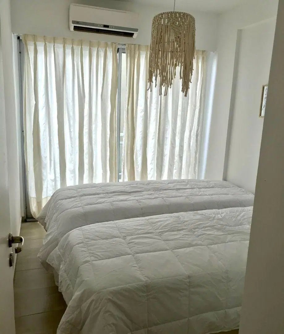 Semipiso amoblado de 2 dormitorios en alquiler - Edificio con pileta 3