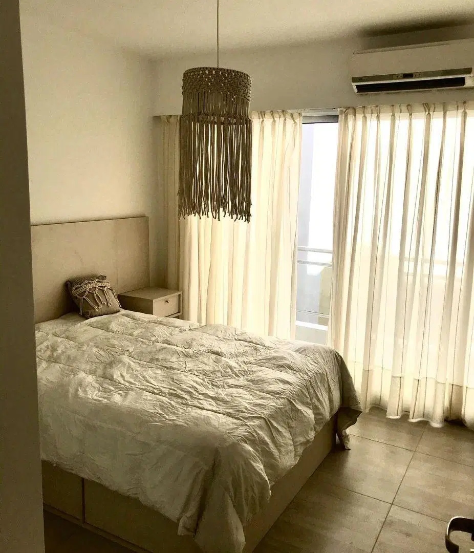 Semipiso amoblado de 2 dormitorios en alquiler - Edificio con pileta 2