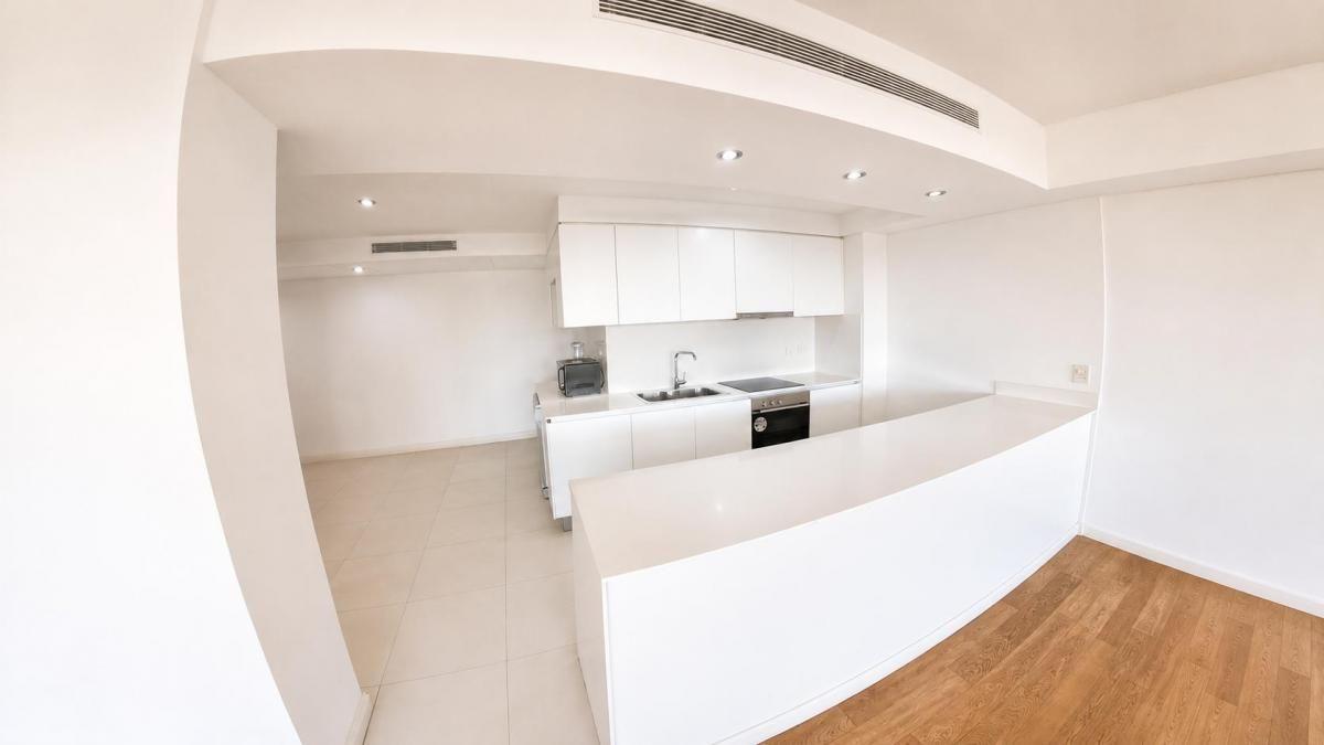 Foto de Piso de 3 Dorm. en Suite con 2 Cocheras Fijas, imagen 4