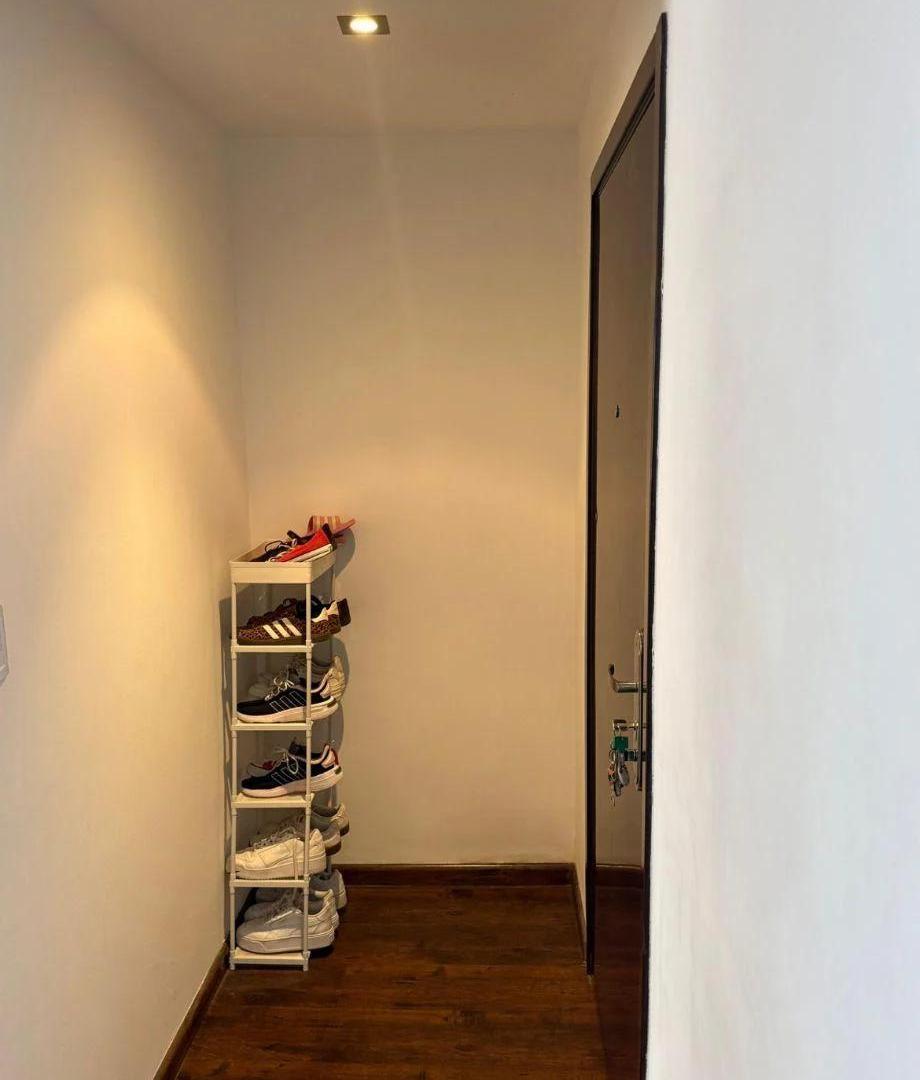 Foto de Dos Ambientes con Cochera Fija y Balcón - Edificio Moderno, imagen 5