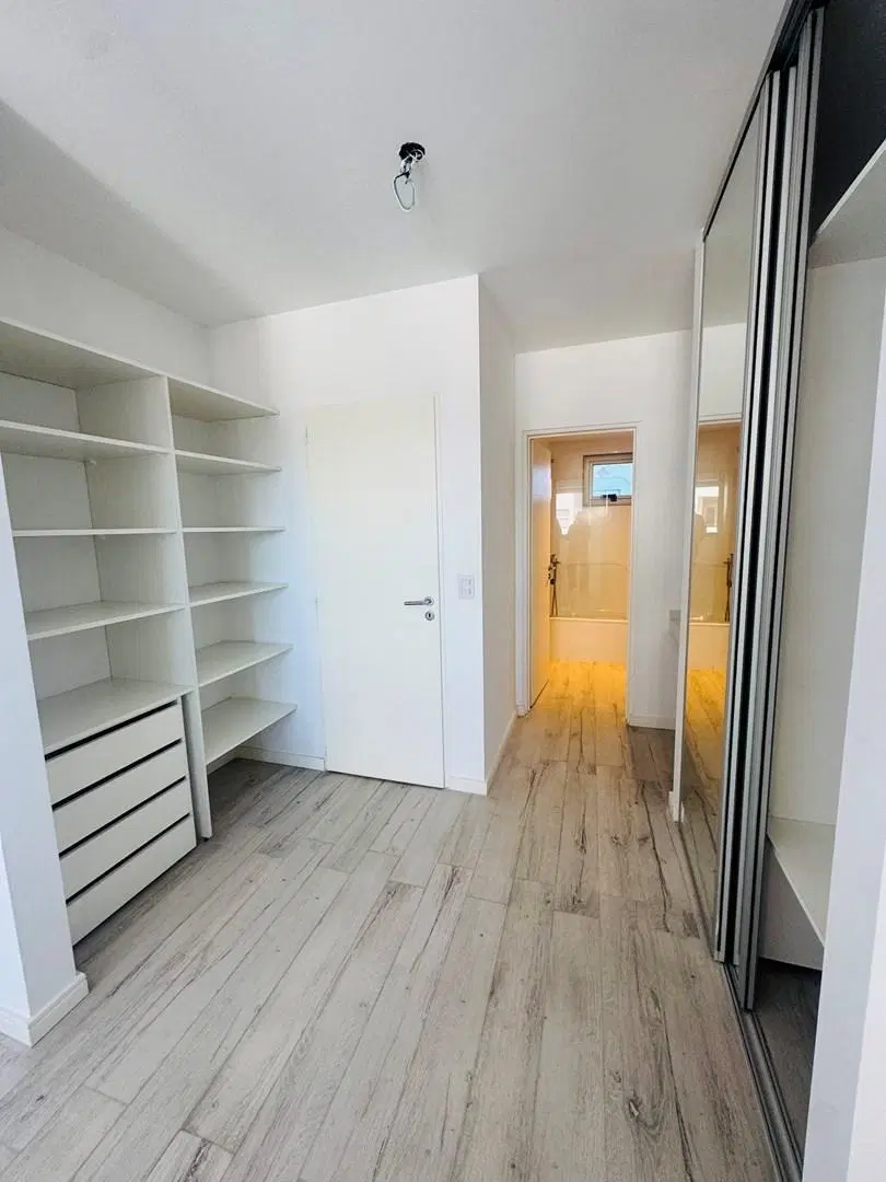 Departamento  en Alquiler en Tigre, G.B.A. Zona Norte, Argentina 3