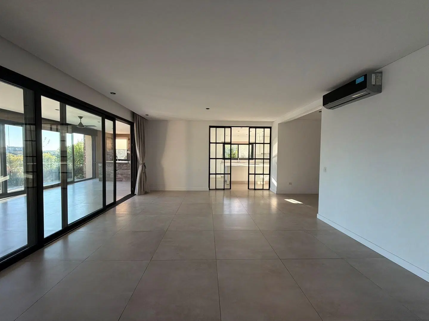 Casa  en Alquiler en Muelles, Puertos, Escobar 2