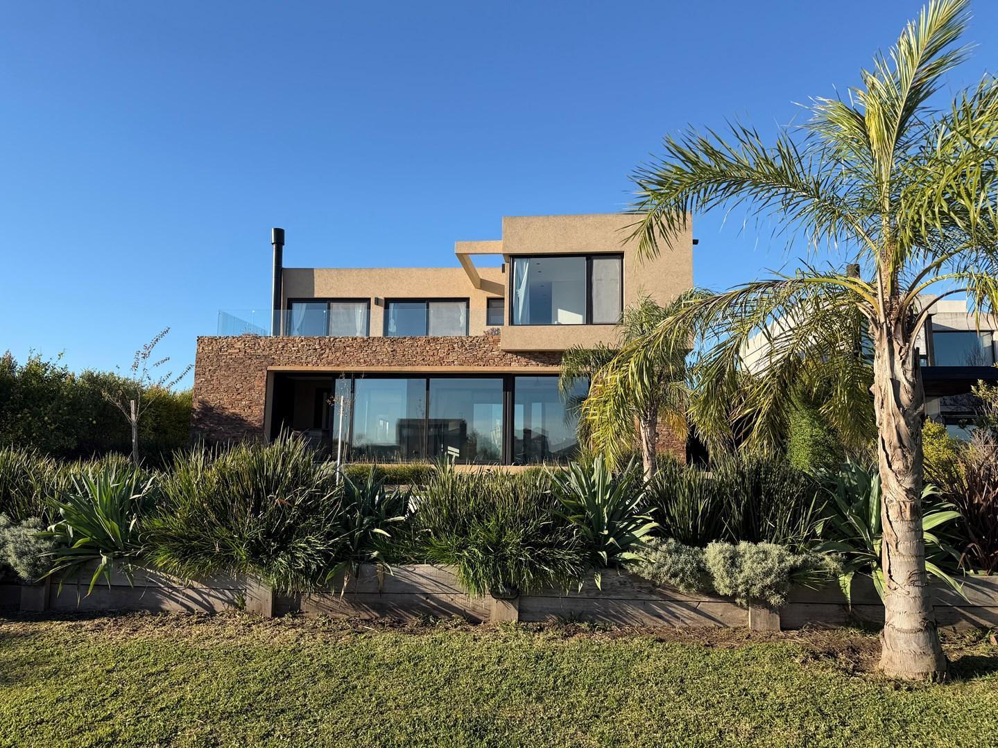 Casa  en Alquiler en Muelles, Puertos, Escobar