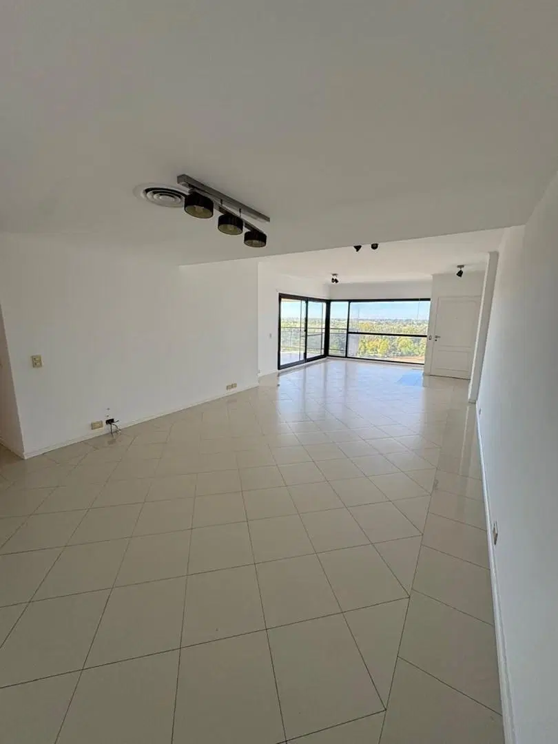 Departamento  en Alquiler en Marinas Golf, Tigre, G.B.A. Zona Norte 2
