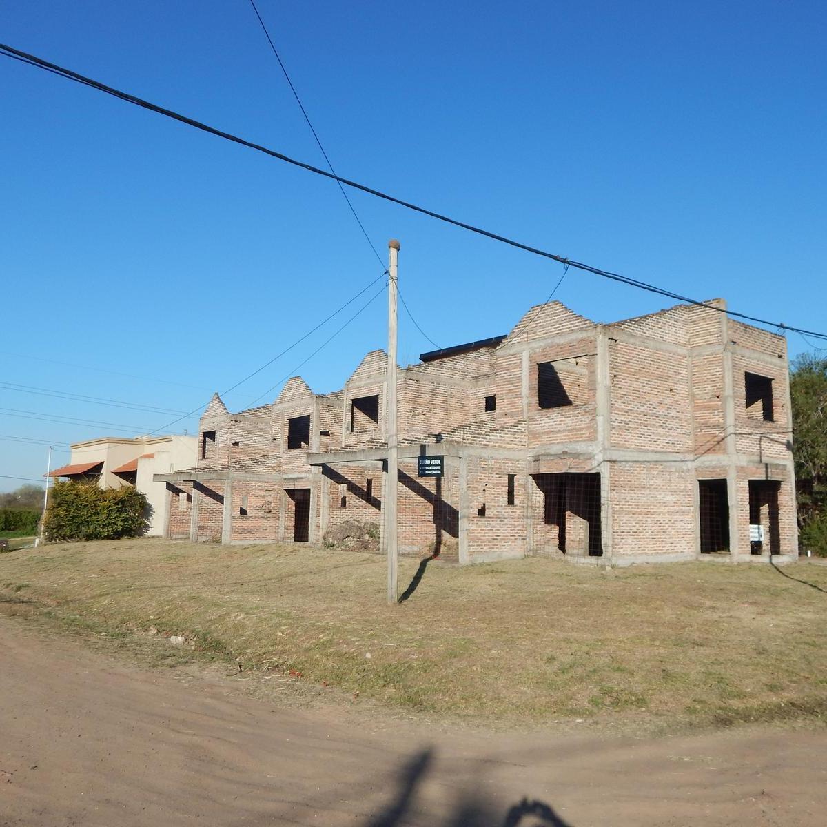 Foto de Construccion de 4 departamentos. Excelente esquina. Gran oportunidad, imagen 5