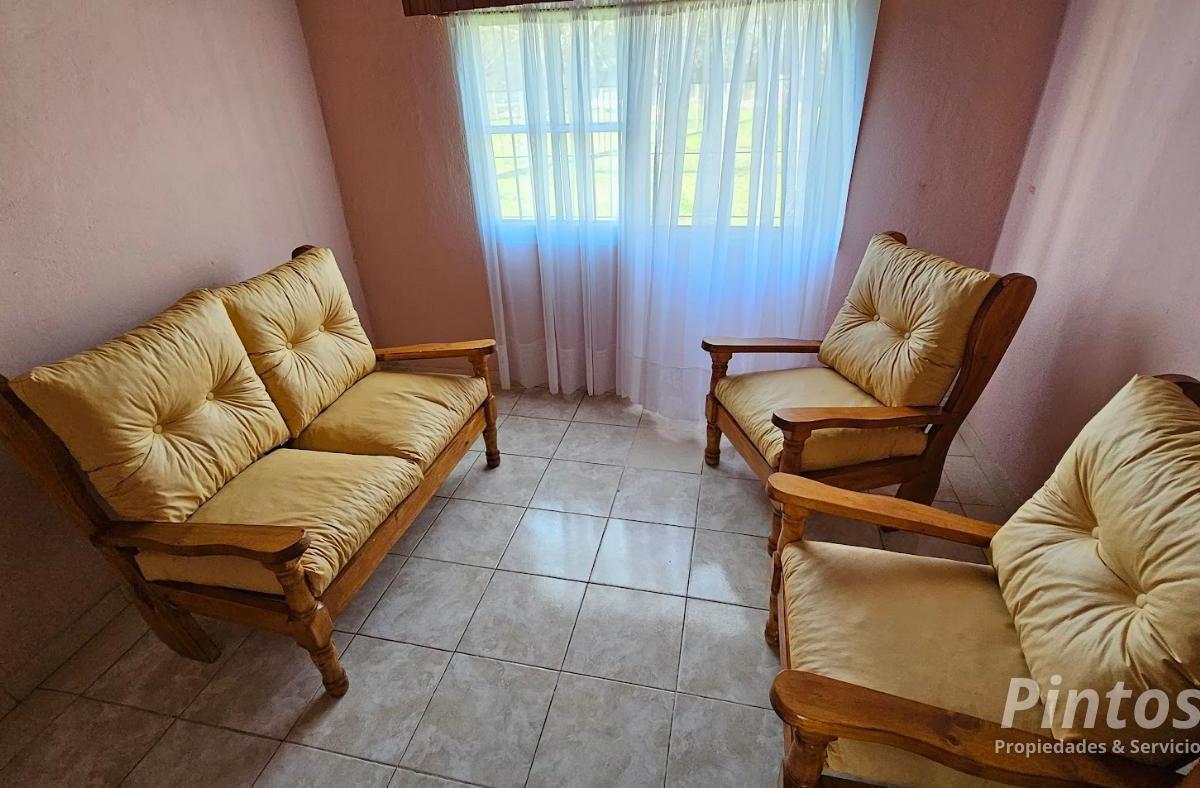 Duplex Sobre Calle Brovatti, a Escasos Minutos del Centro de Colon. 1
