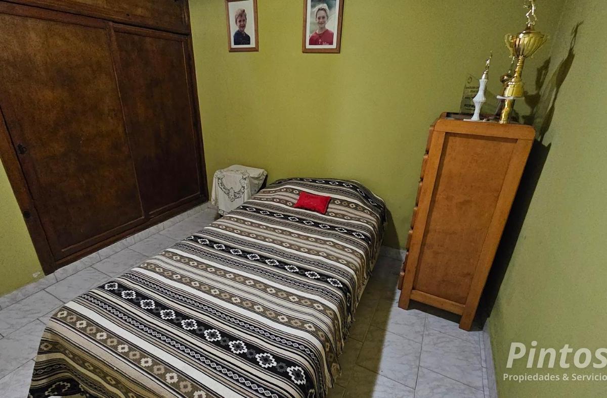 Casa Sobre Calle Lavalle, Asfalto, a Solo m de Maipú. Amplio Frente,. San Jose. 5