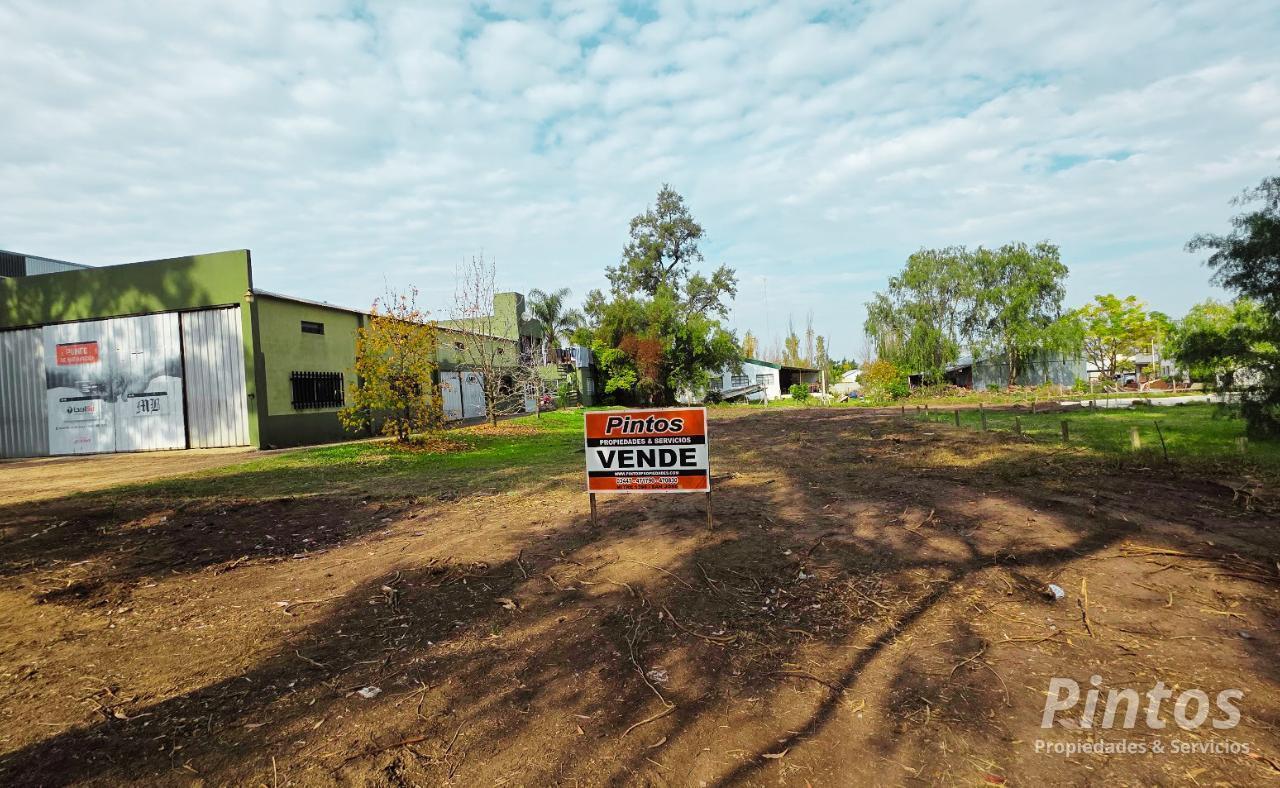 Foto de Terreno sobre Acceso Dr. Bastián a pocas cuadras de Autovía. SAN JOSE., imagen 1