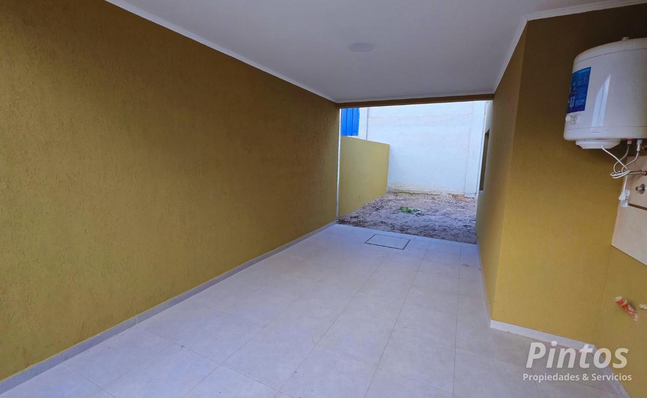 Foto de Casa a estrenar a pocos mts de Acceso Dr. Bastián. SAN JOSE., imagen 3