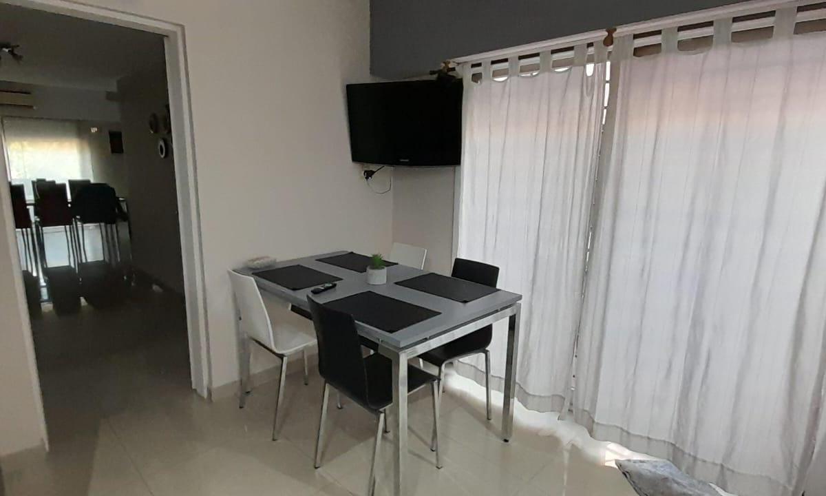 Tipo Casa 4 Ambientes Balcon Patio Terraza 2 Baños Sin Expensas 5