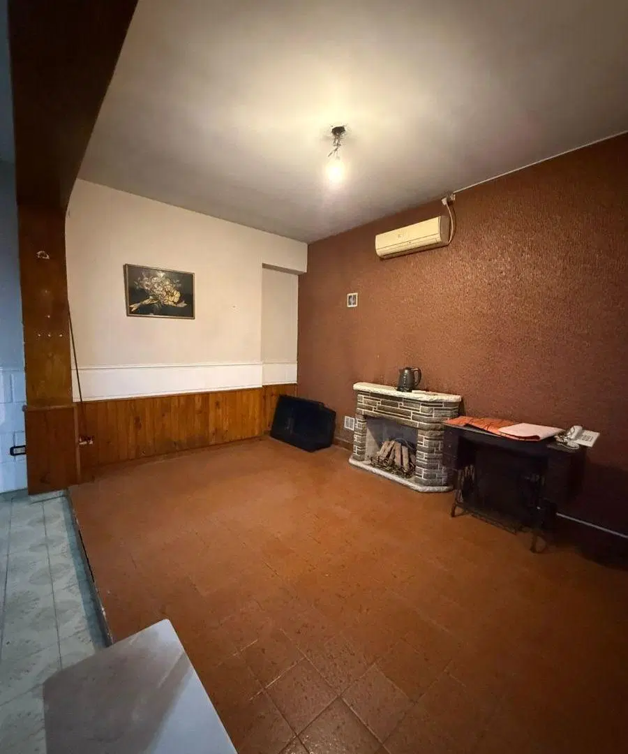 Tipo Casa 2 Ambientes Lateral en Planta Baja con Patio y Terraza con Parrilla 4
