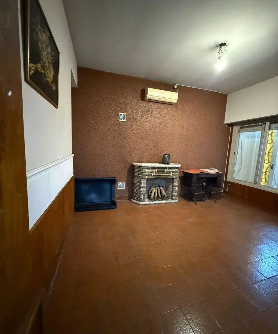 Tipo Casa 2 Ambientes Lateral en Planta Baja con Patio y Terraza con Parrilla 3