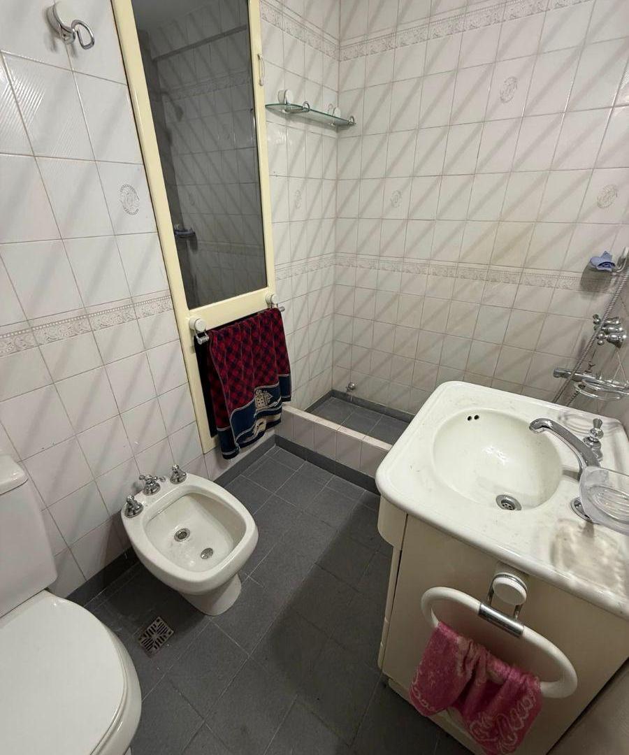 Foto de Departamento de 4 Ambiente en Edificio al Frente con dos Cocheras, imagen 3