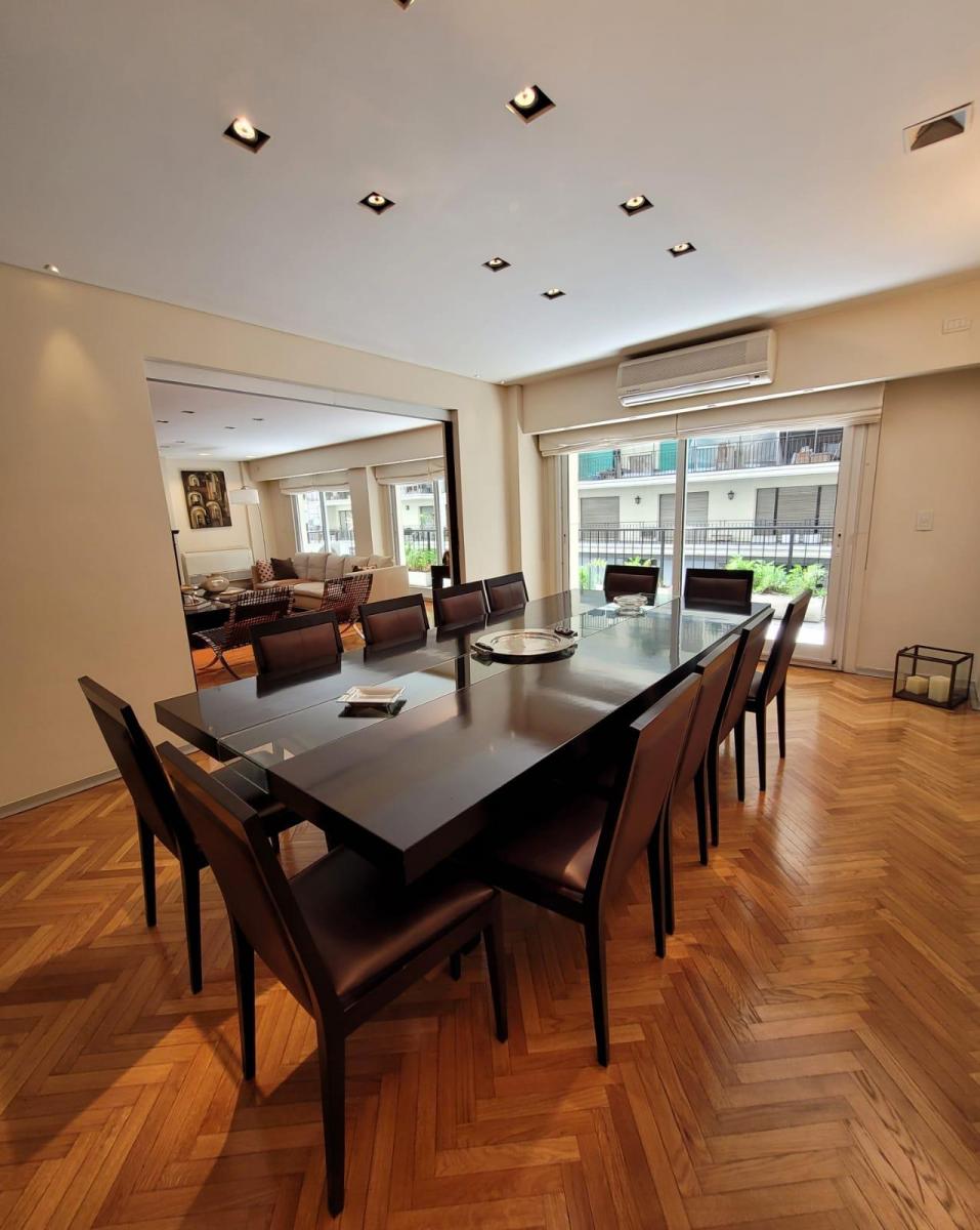 Venta Recoleta Sobre Avda Alvear - 8 Ambientes, Terrazas y Patios. Categoria 3