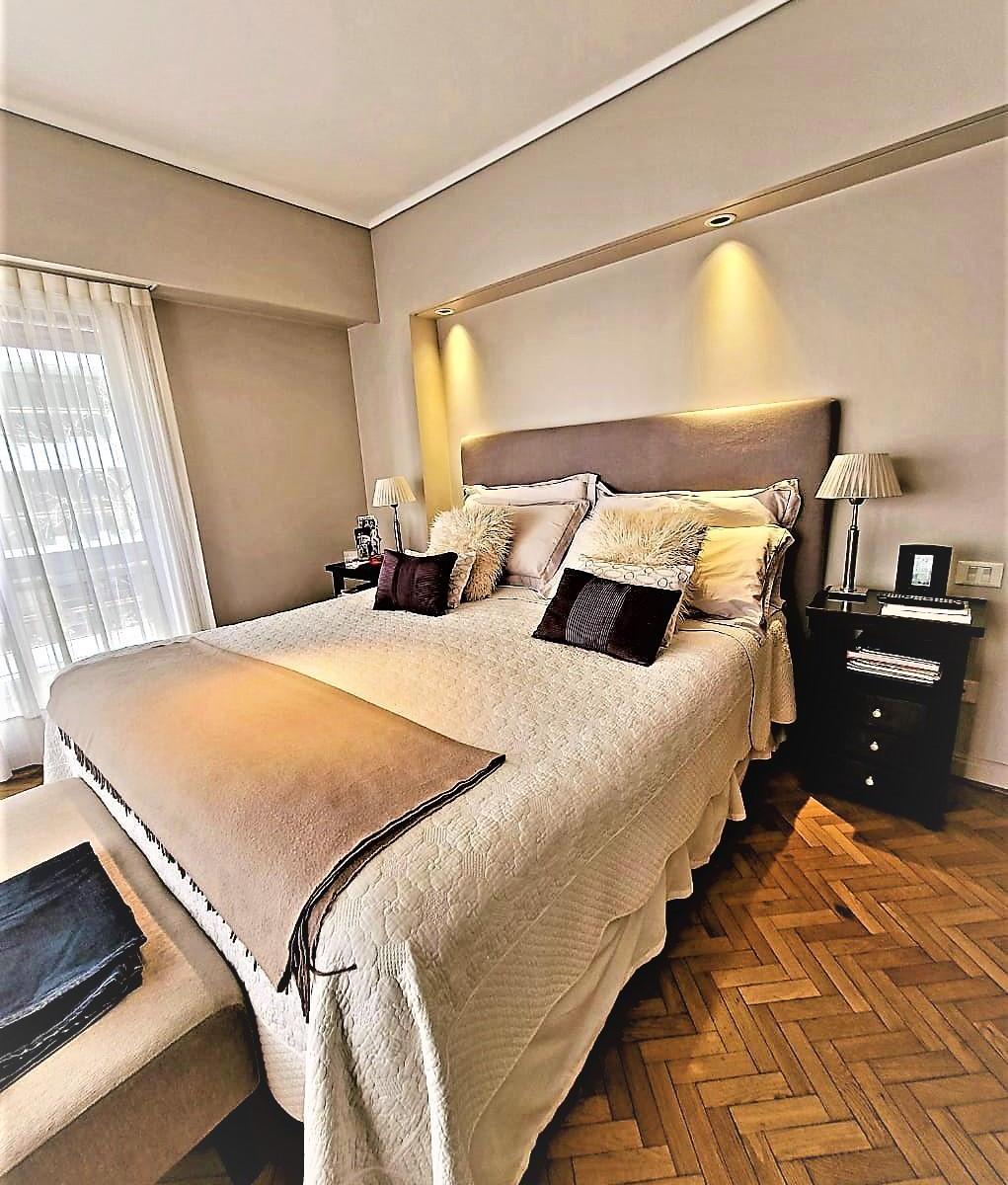 Alquiler y Venta Piso en Recoleta - 6 Ambientes - Categoría 4