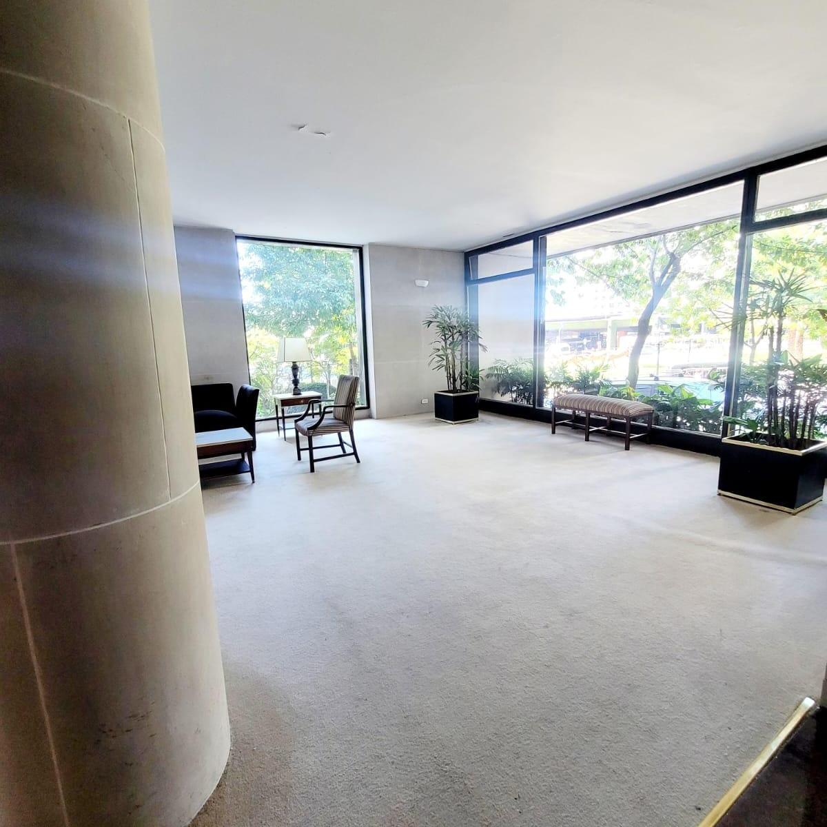 Venta Departamento en Recoleta Piso de 5 Ambientes 1