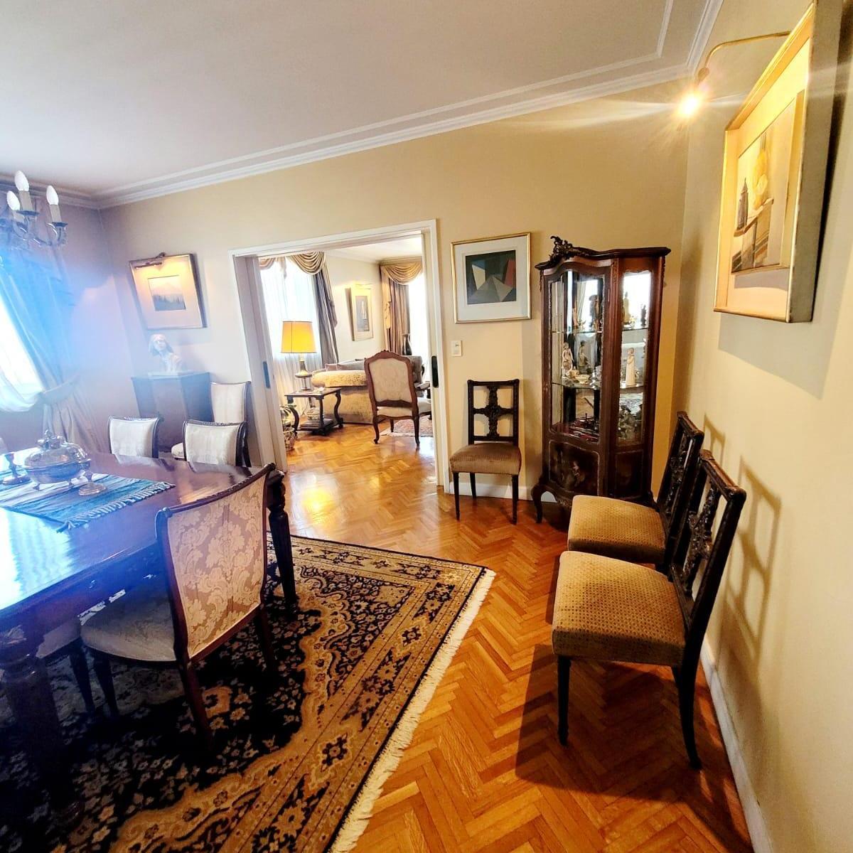 Venta Departamento en Recoleta Piso de 5 Ambientes 2
