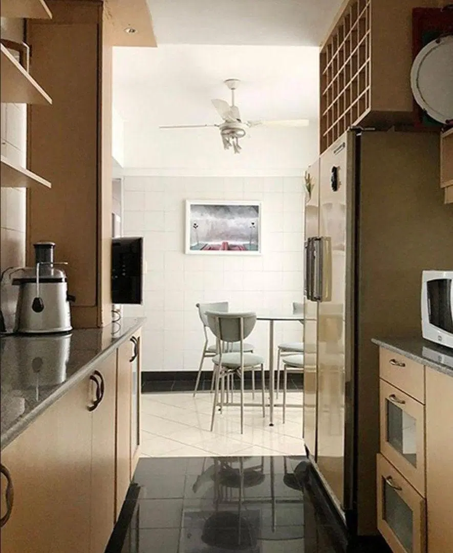 Venta o Alquiler Todo Luz, Excelente Ubicacion, 4 Amb + Dep + Cochera en Recoleta 4