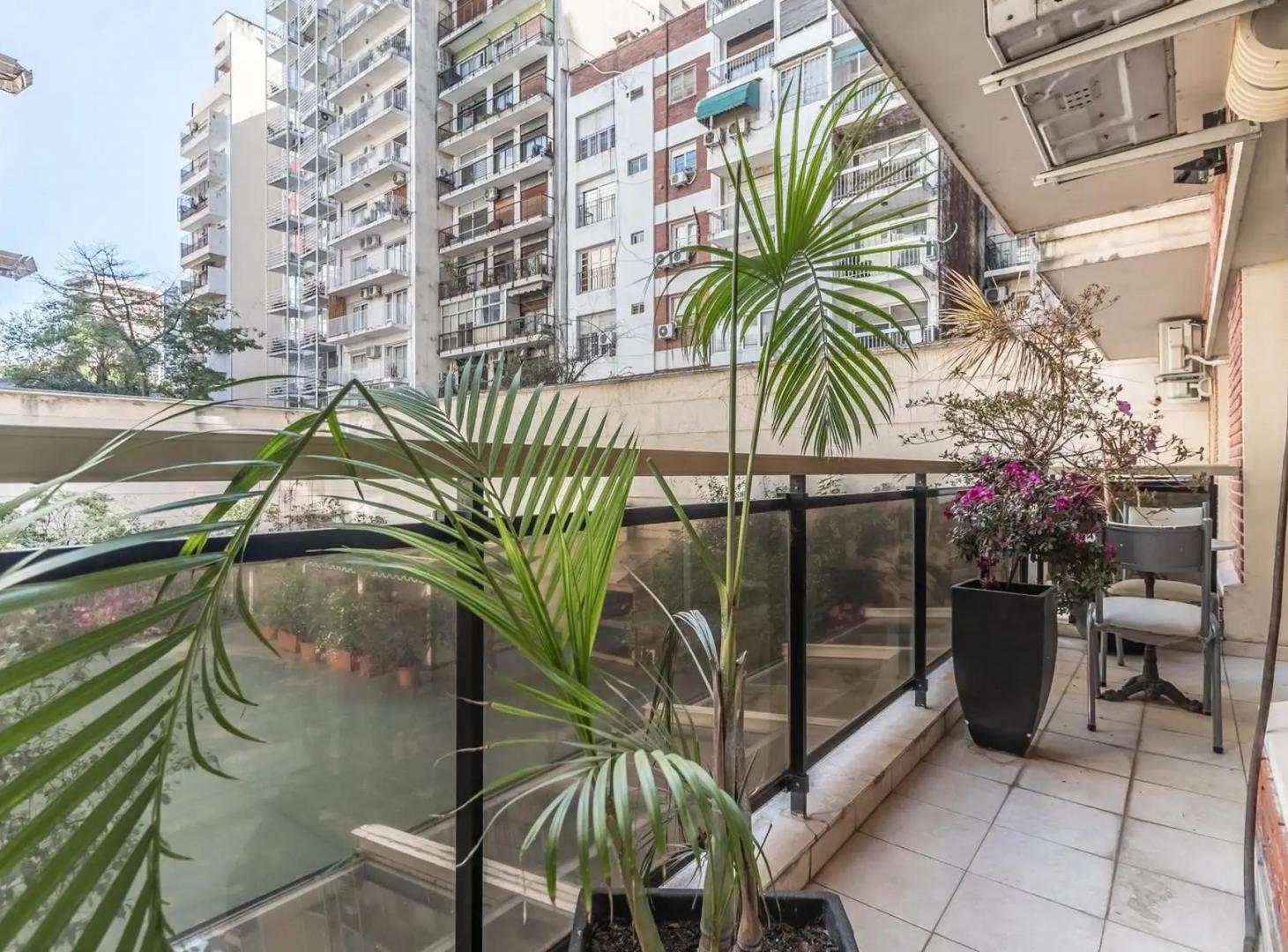 Foto de Venta | 4 ambientes con dependencia, balcón corrido y vista abierta en, imagen 1