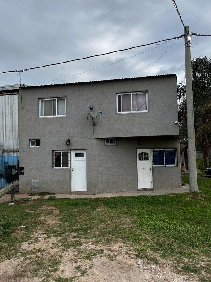 Se Vende Casa - Galpon - Departamentos Sobre Ruta 11 3