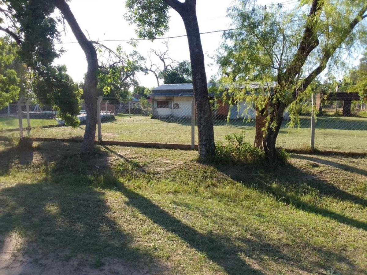 Se Vende Gran Terreno con Construccion 1