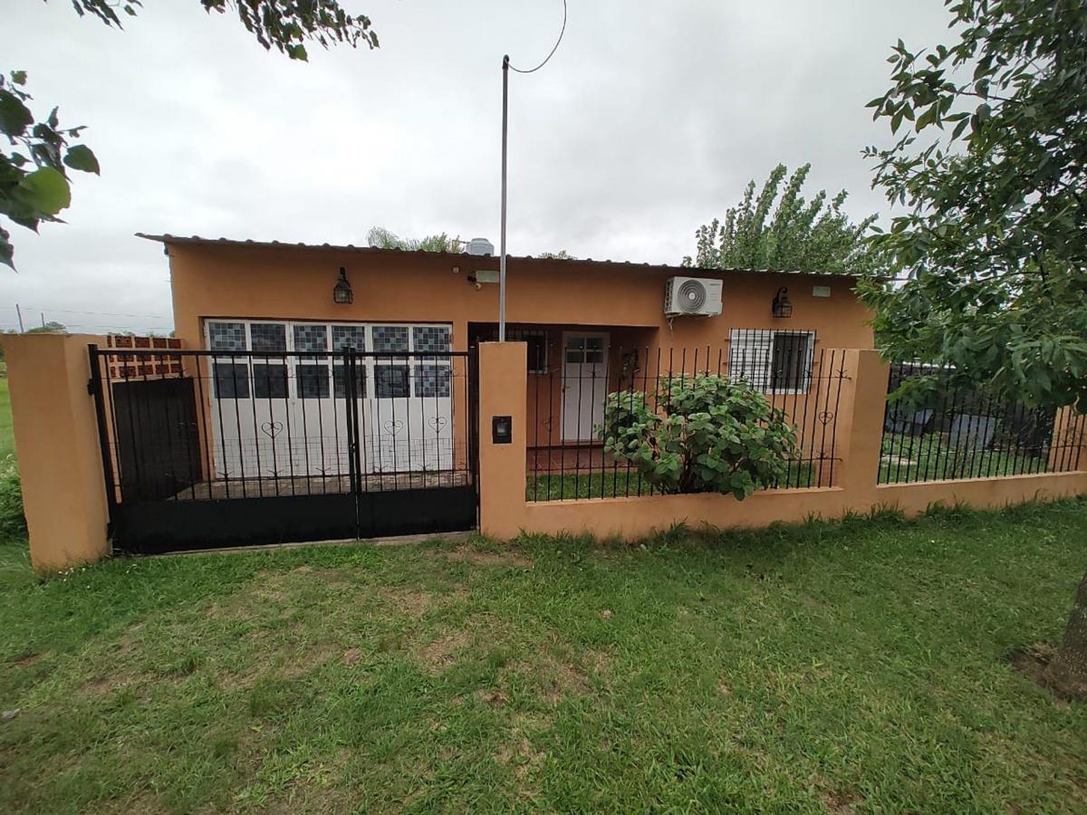 Se Vende Casa Quinta en Arroyo Leyes 3