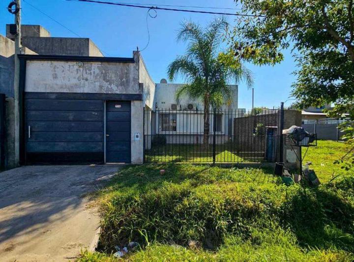 VENTA CASA 3 DORM Angel Gallardo- Apta a Credito 2