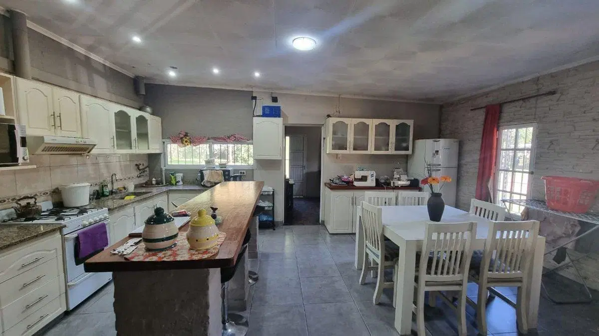 VENTA - IDEAL EMPRENDIMIENTO CANINO CON VIVIENDA 4