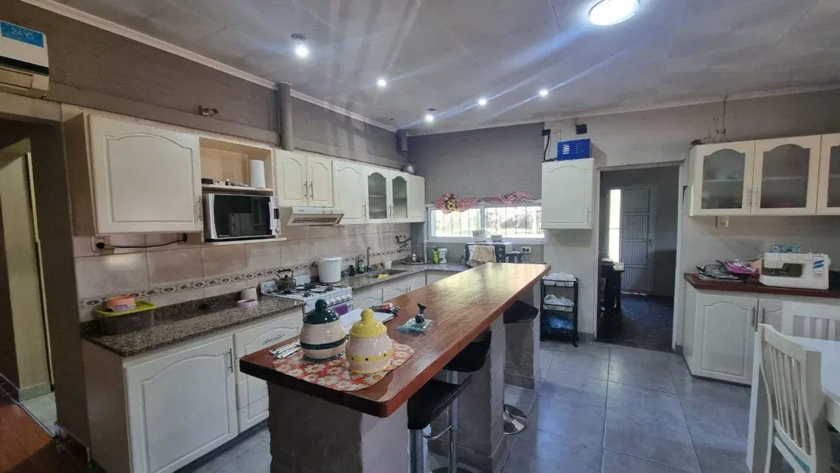 VENTA - IDEAL EMPRENDIMIENTO CANINO CON VIVIENDA 5