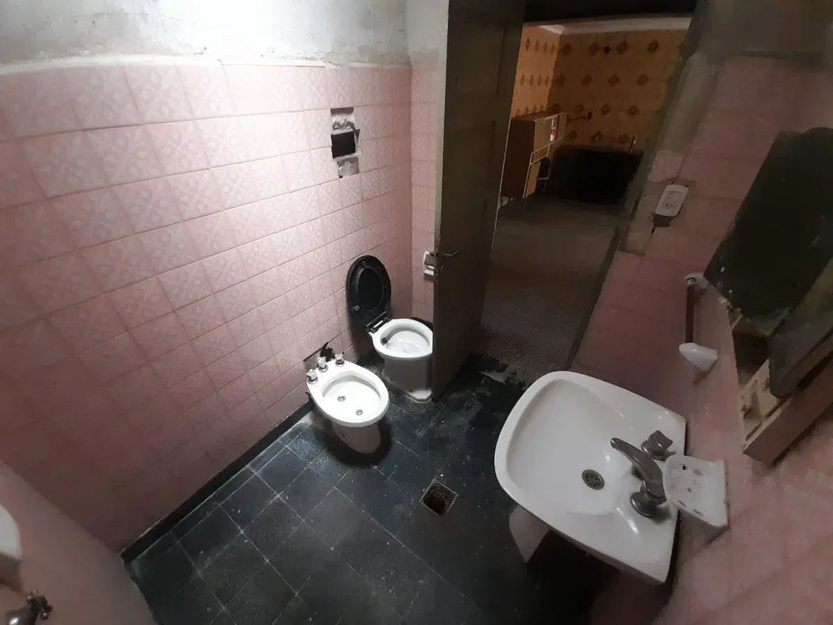Venta casa interna a refaccionar o demoler. 4