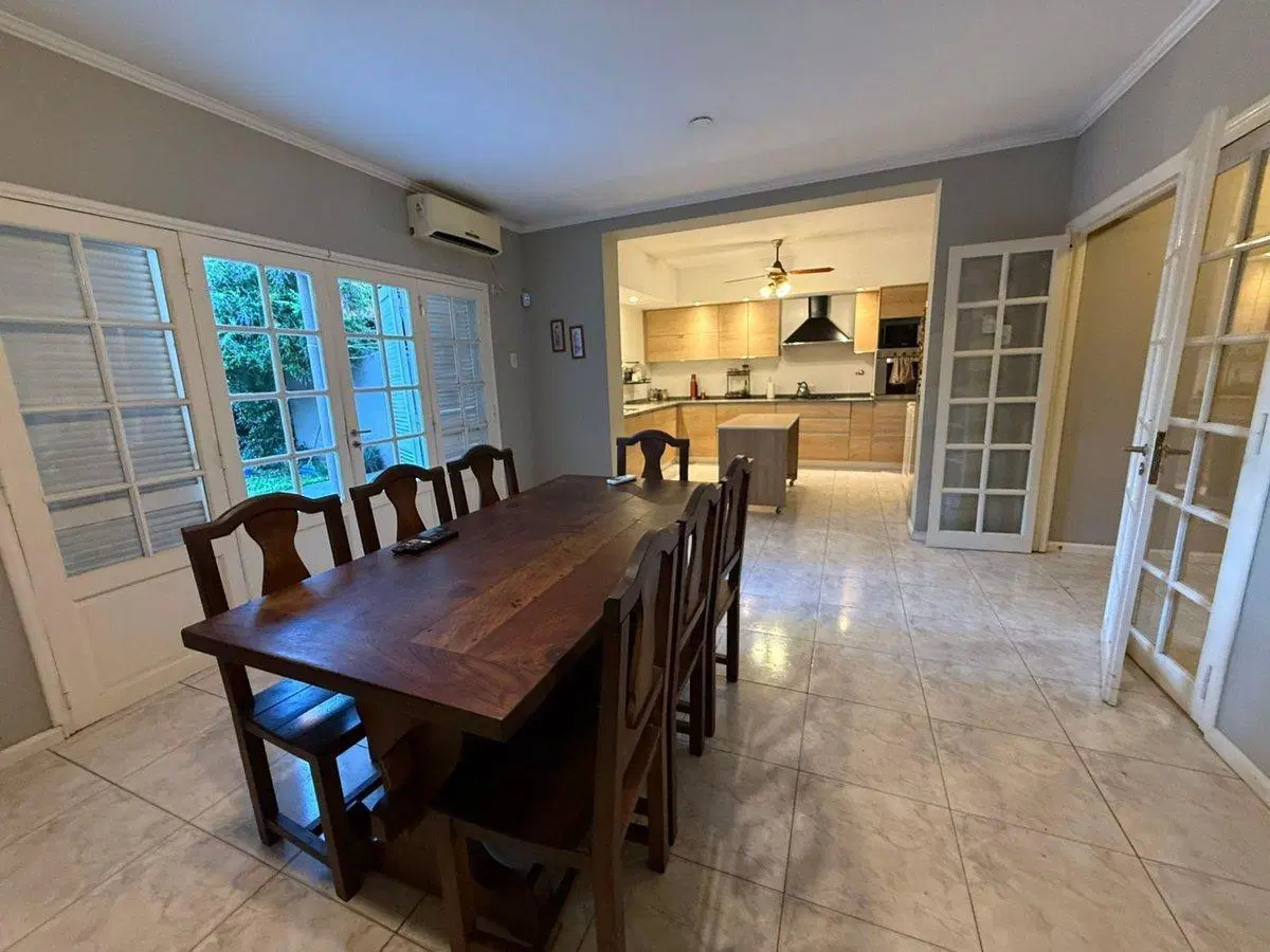 GRAN CASA EN VENTA EN 7 JEFES! 2