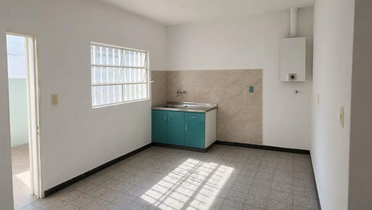BARRIO SUR | Lote 179m² | 2 Casas Independientes 3