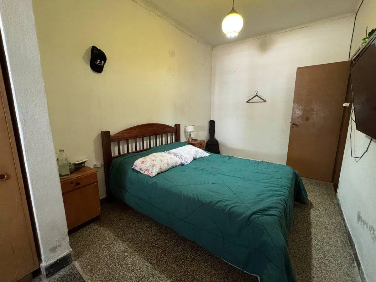SE VENDE CASA 2 DORMITORIOS EN SANTO TOME 5