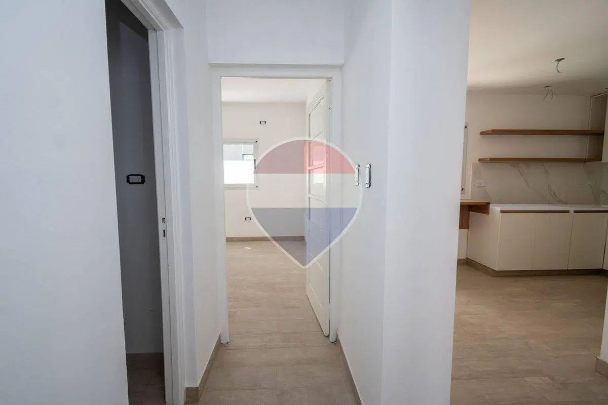 Casa al frente de 2 dormitorios en venta 5