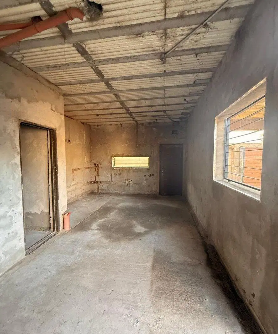 Se vende casa en construcción en Santo Tomé 3