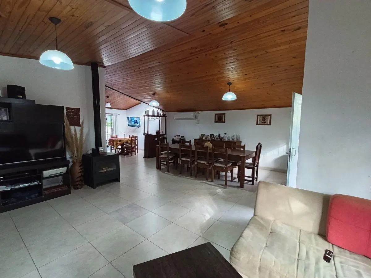 VENTA CASA EN ARROYO LEYES 2 DORM Y 2 BAÑOS 5