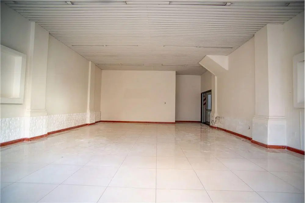 Local Comercial en pleno centro de la ciudad!!! 2