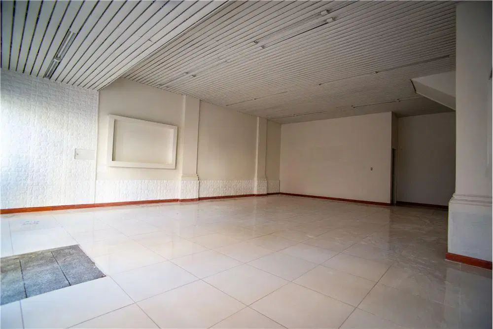 Local Comercial en pleno centro de la ciudad!!! 3
