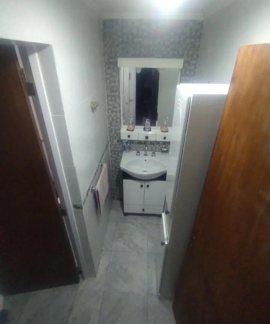 SE VENDE PROPIEDAD  A METROS DE AZCUENAGA 3