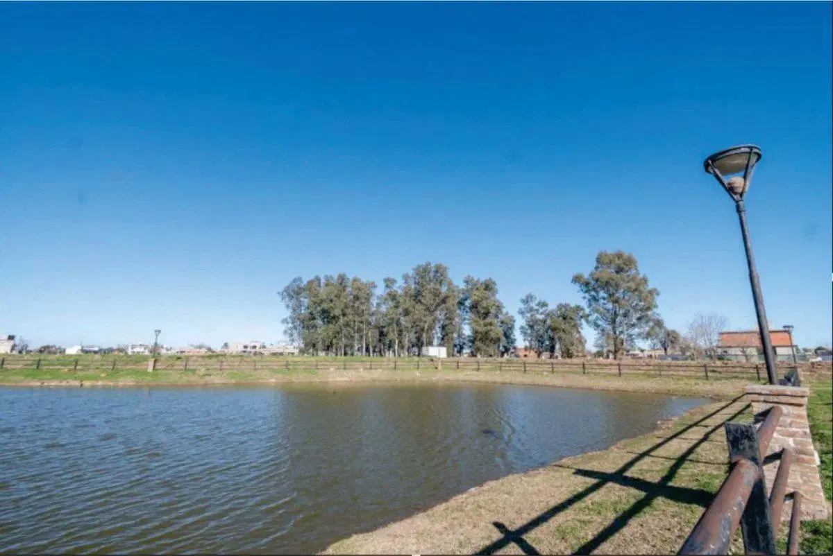 Lote N°183 de 1000m2 en Barrio privado La Reserva 5