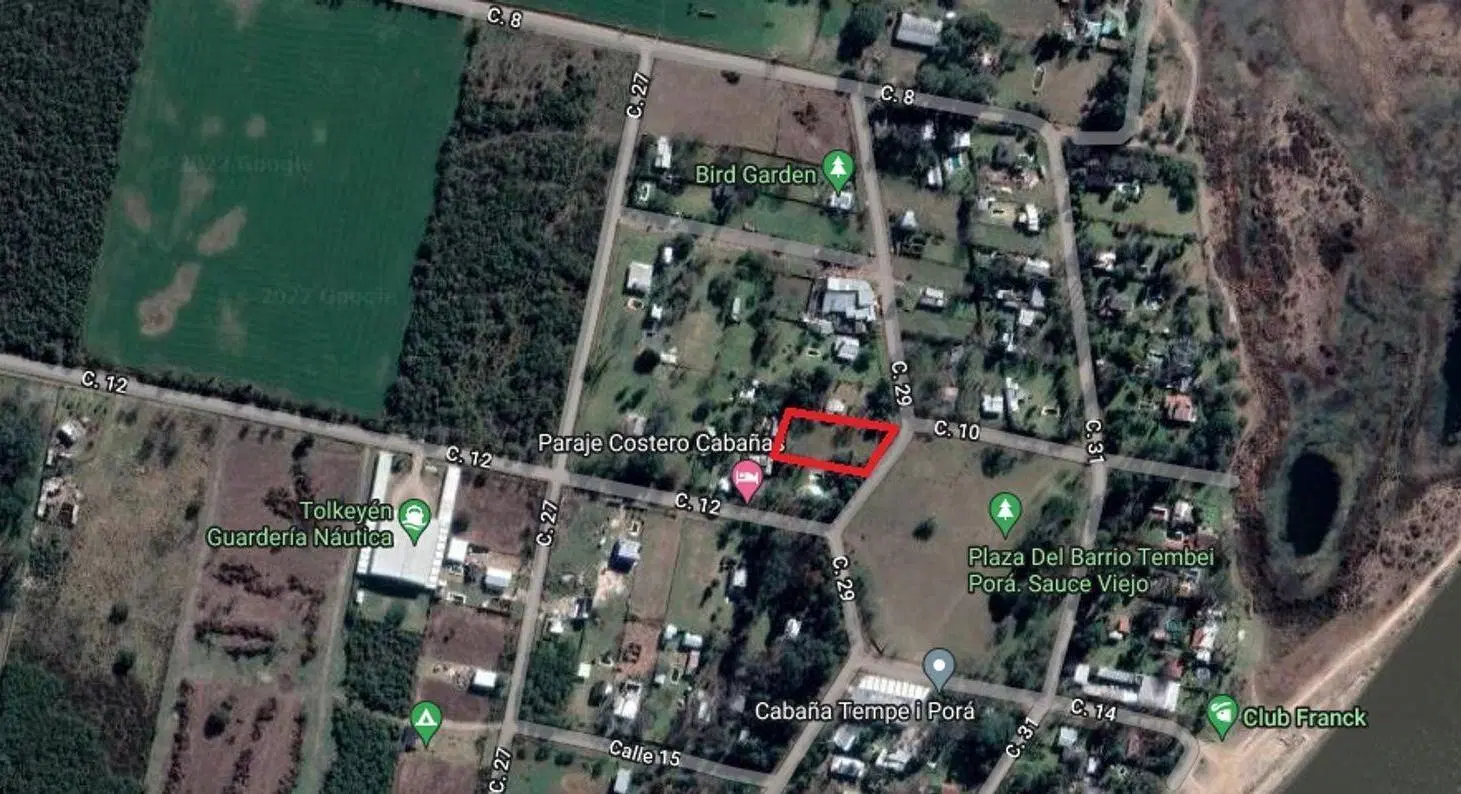 Se vende lote a metros del C.A. Franck. 2