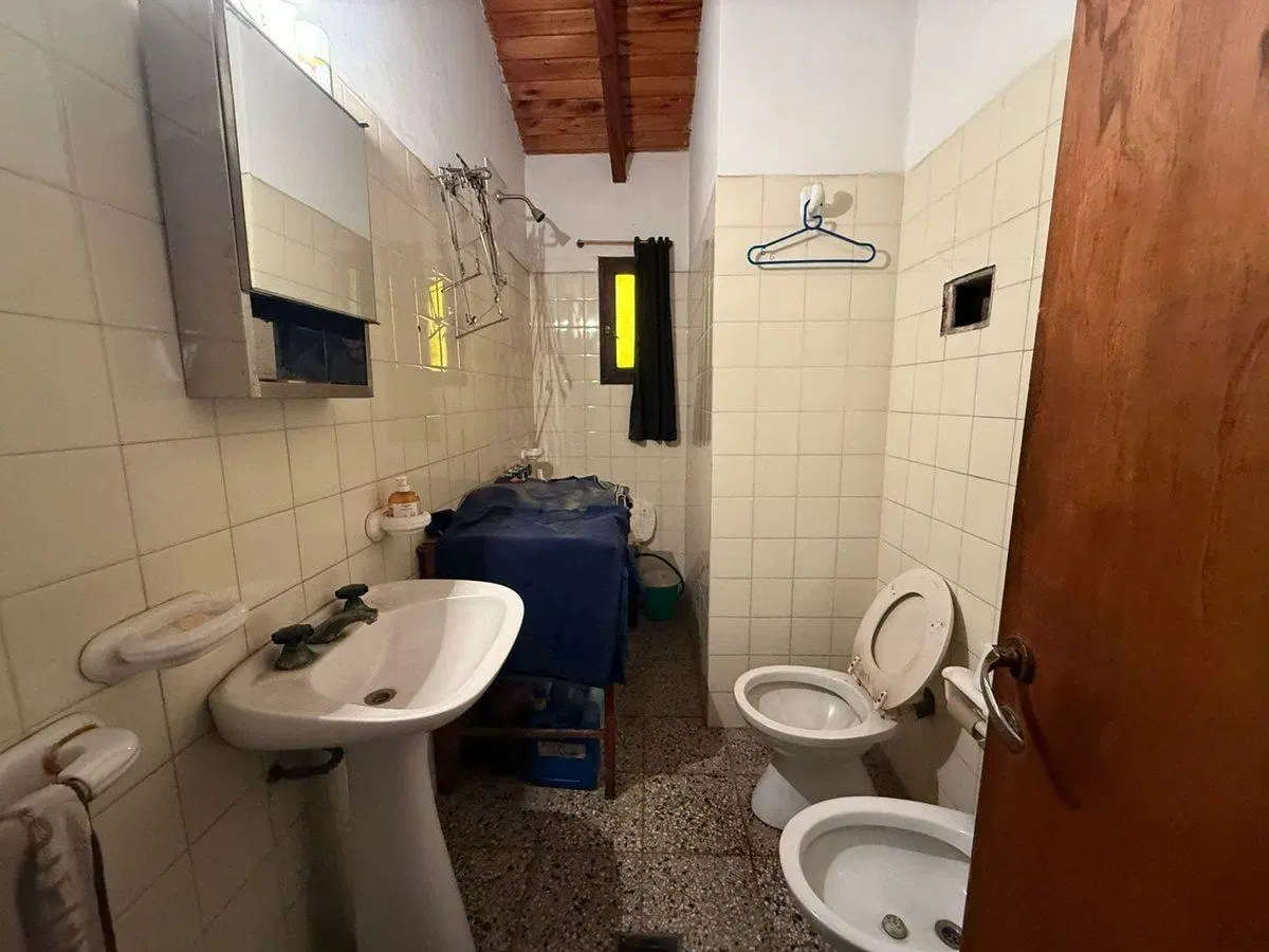 SE VENDE CASA EN SANTO TOME CON LOTE DE 616M2! 4