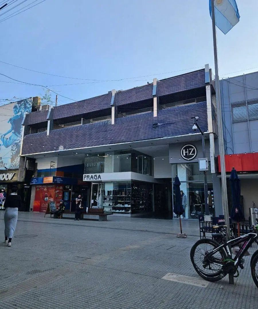 Venta de Excelente Oficina 4