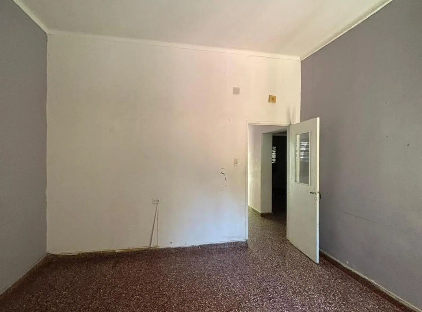 Casa en venta en B° Sargento Cabral a refaccionar 4