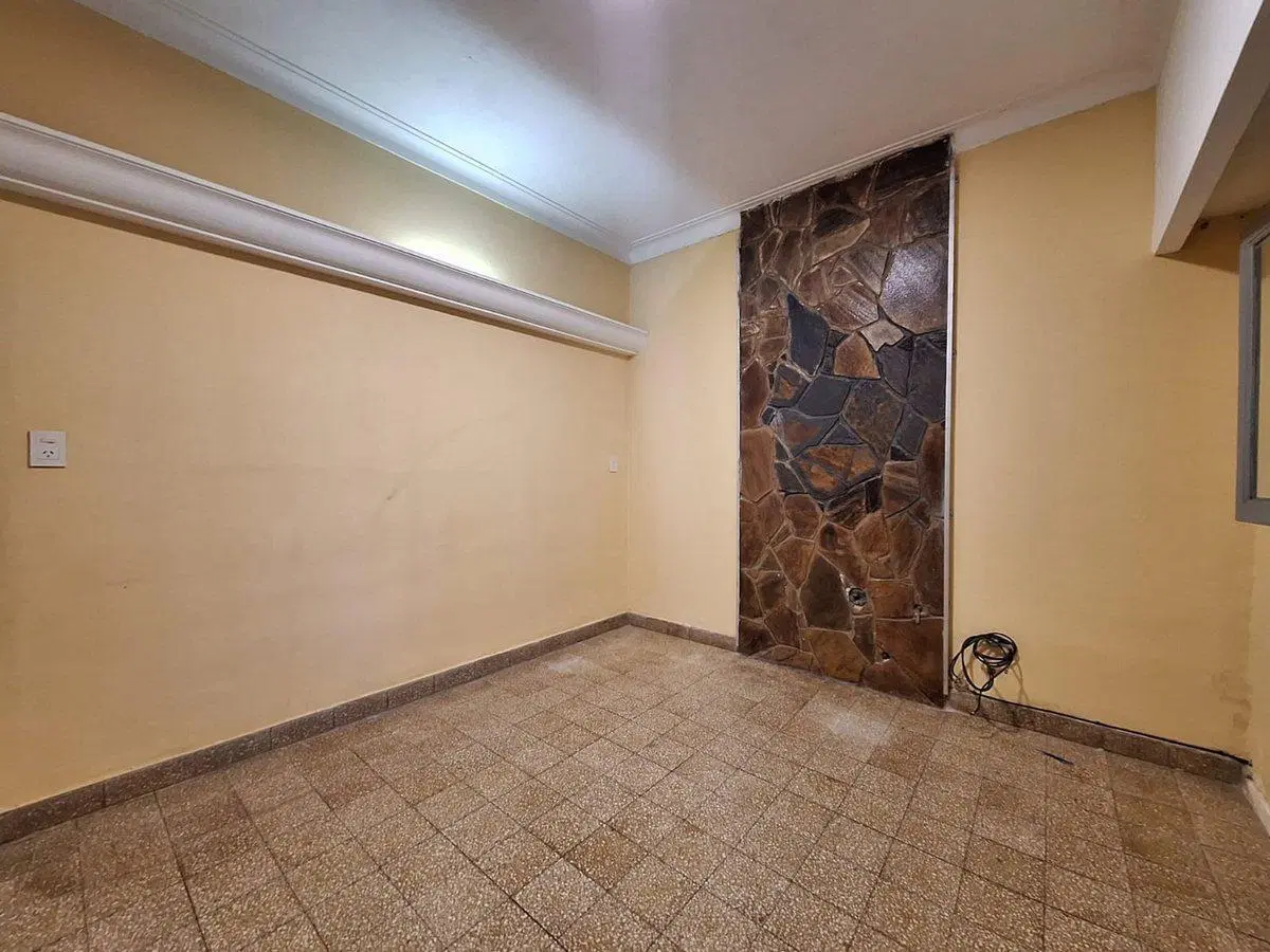 DEPTO INTERNO 2 DORM. (PATIO C/ASADOR) BARRIO SUR 4